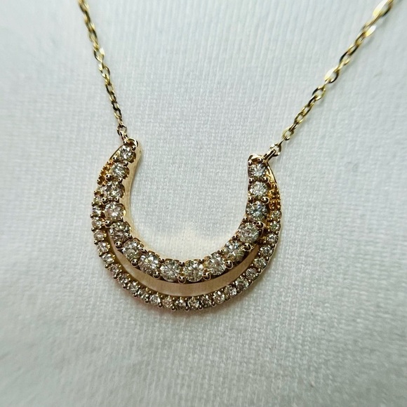 J001. Diamond Necklace 1/2 ct tw Round 10K Yellow Gold w/18” Adj. Cable Chain - Picture 3 of 3